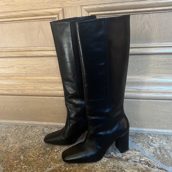 Stuart Weitzman Carita 80 Boot - Picture 3 of 5